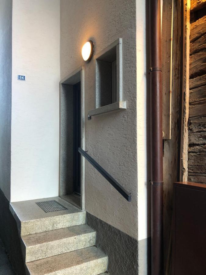 Grand Appartement Avec Terrasse A Chez-Les-Reuses Orsières Dış mekan fotoğraf